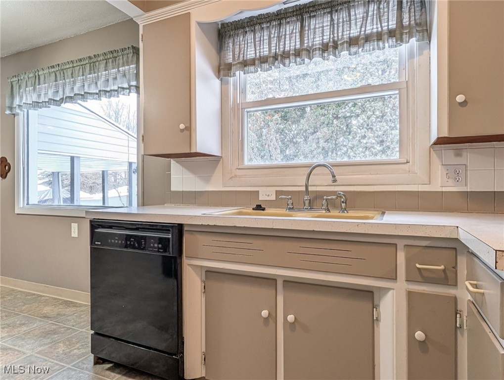 Nesmith Lake Heights - Residential