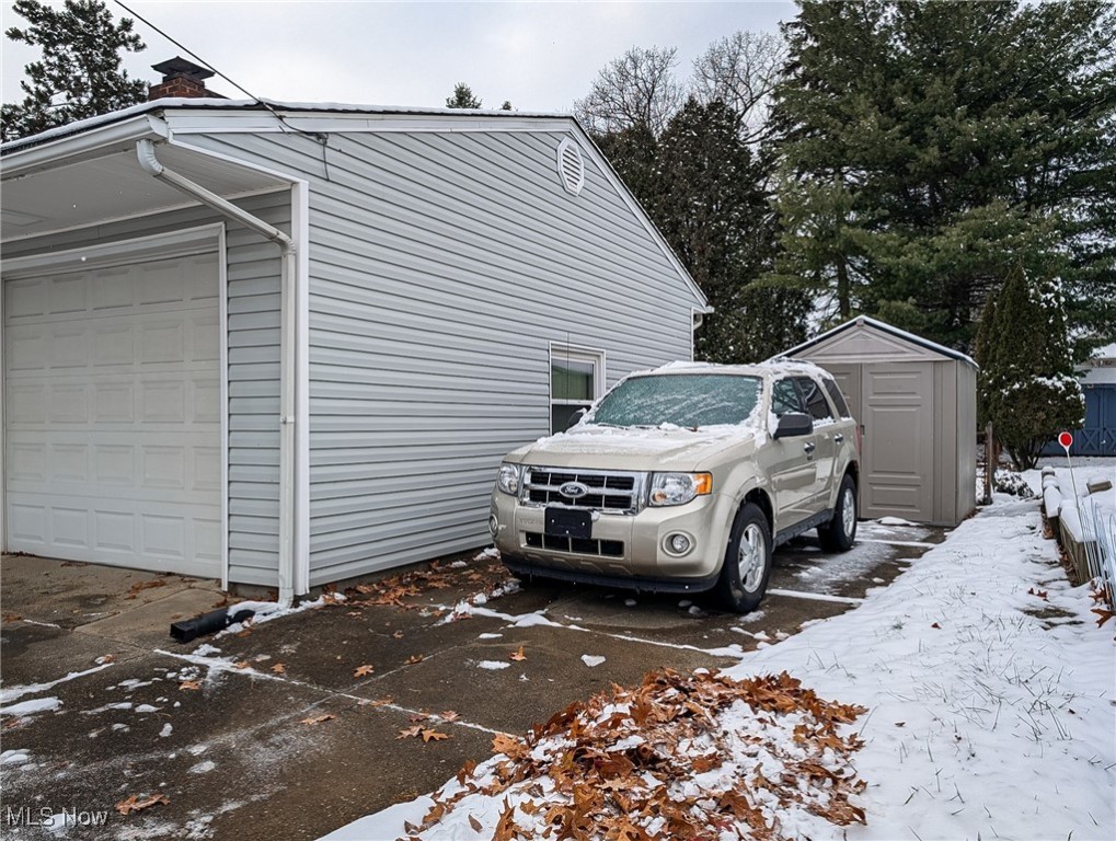 Nesmith Lake Heights - Residential