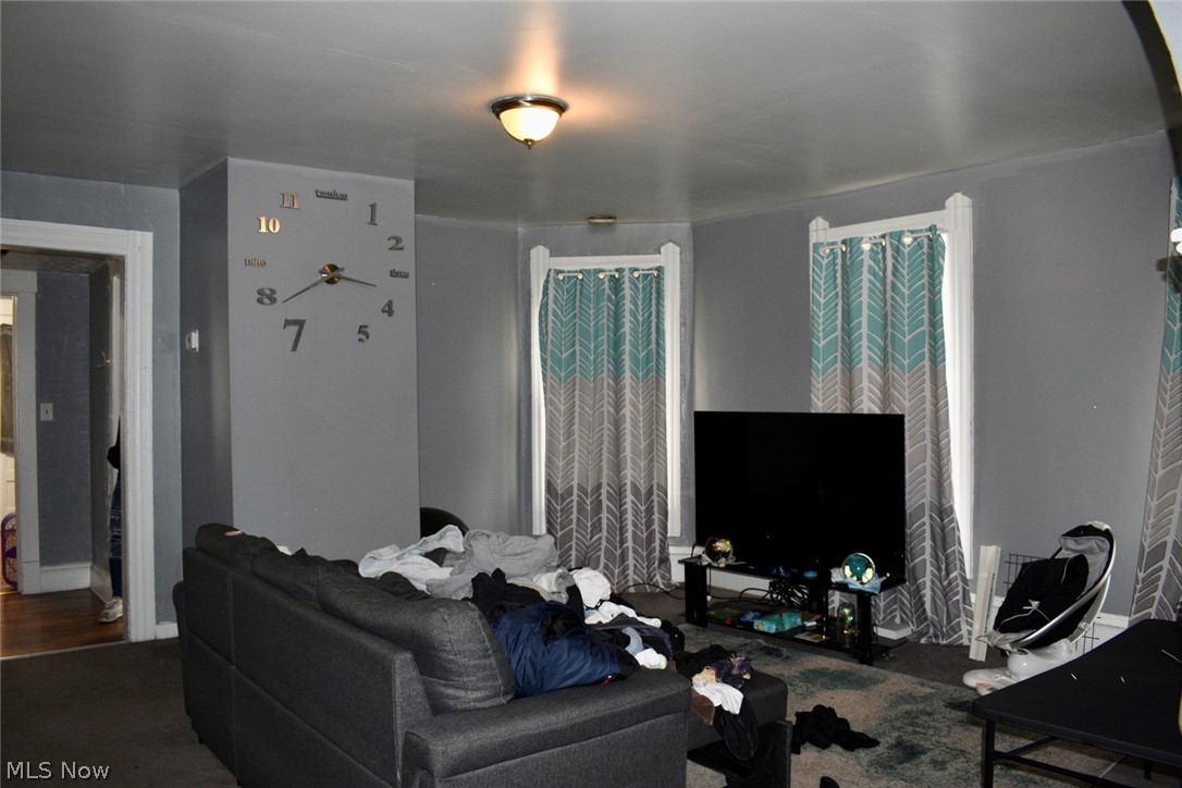 Alexander Sacketts Allotment - Residential Income