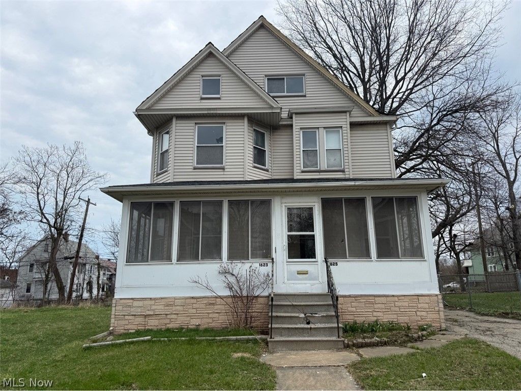 Photo of 1623 Elsinore Avenue, East Cleveland, OH 44112 (MLS # 5197447)