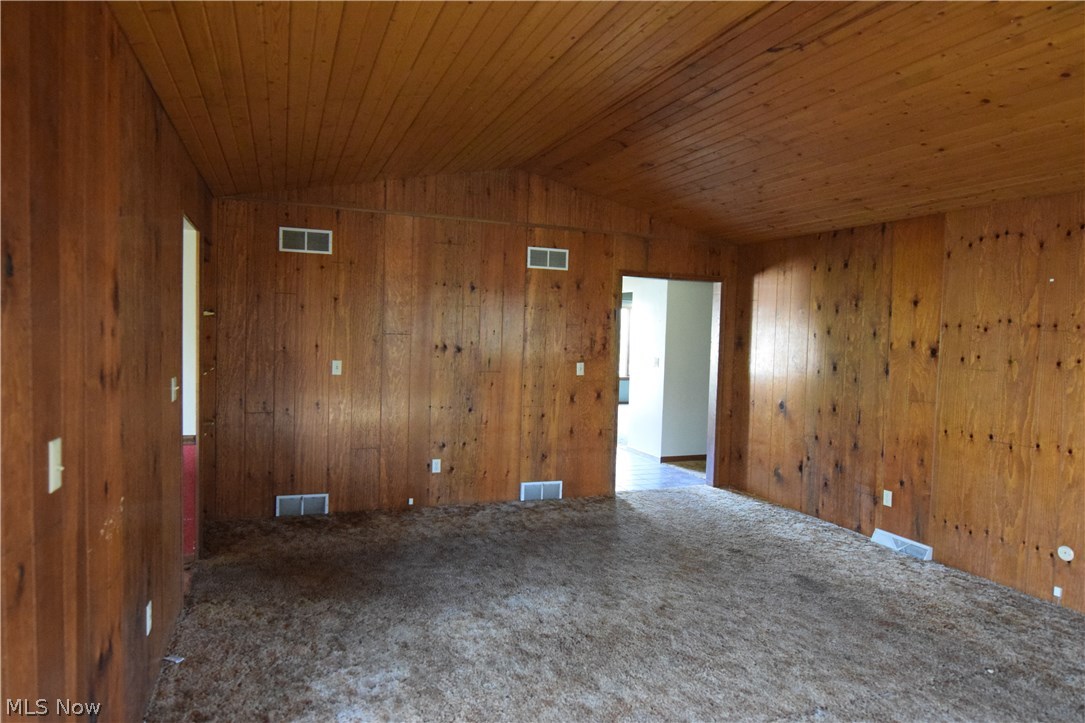 Runnymede 01 - Residential