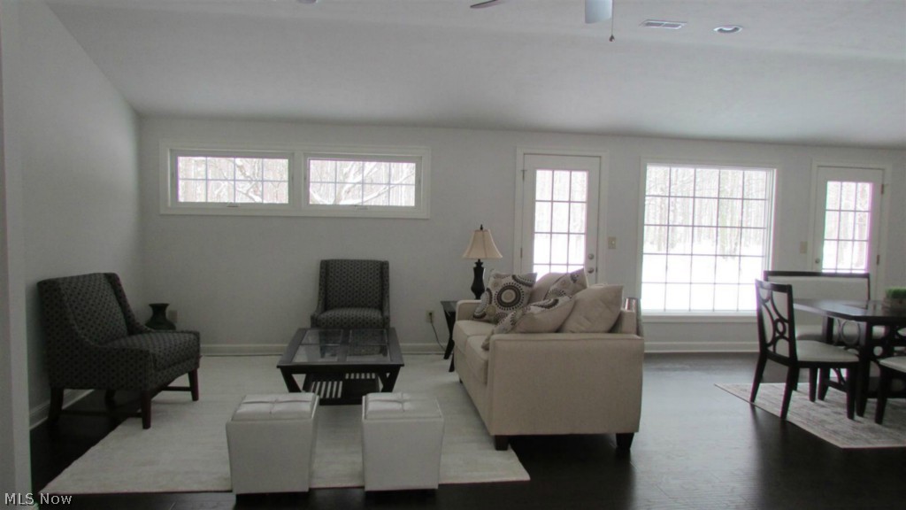 Metro-Pk - Residential