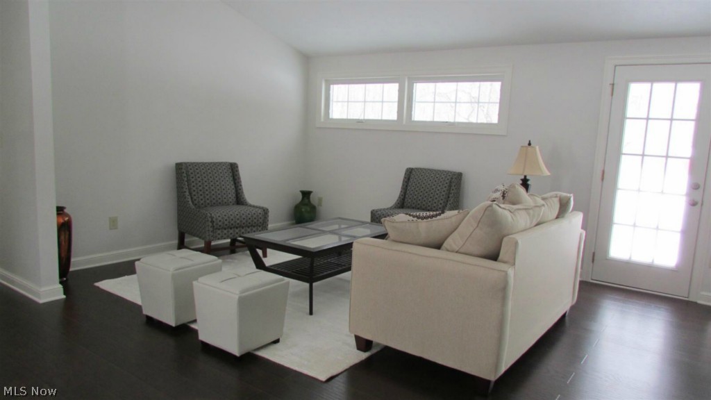 Metro-Pk - Residential