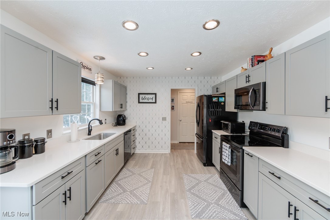 Sandstone Ridge - Residential