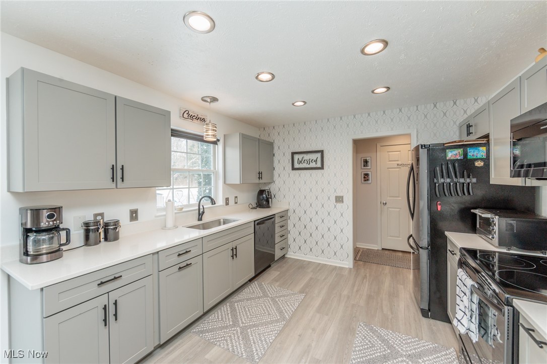 Sandstone Ridge - Residential