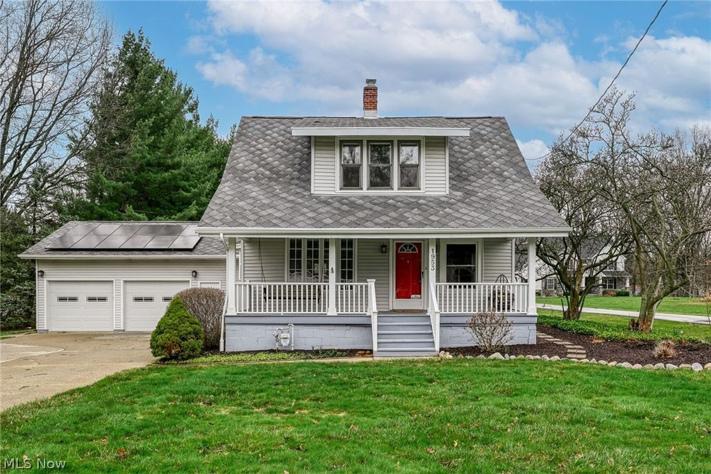 Photo of 1953 Arndale Road, Stow, OH 44224 (MLS # 5193577)