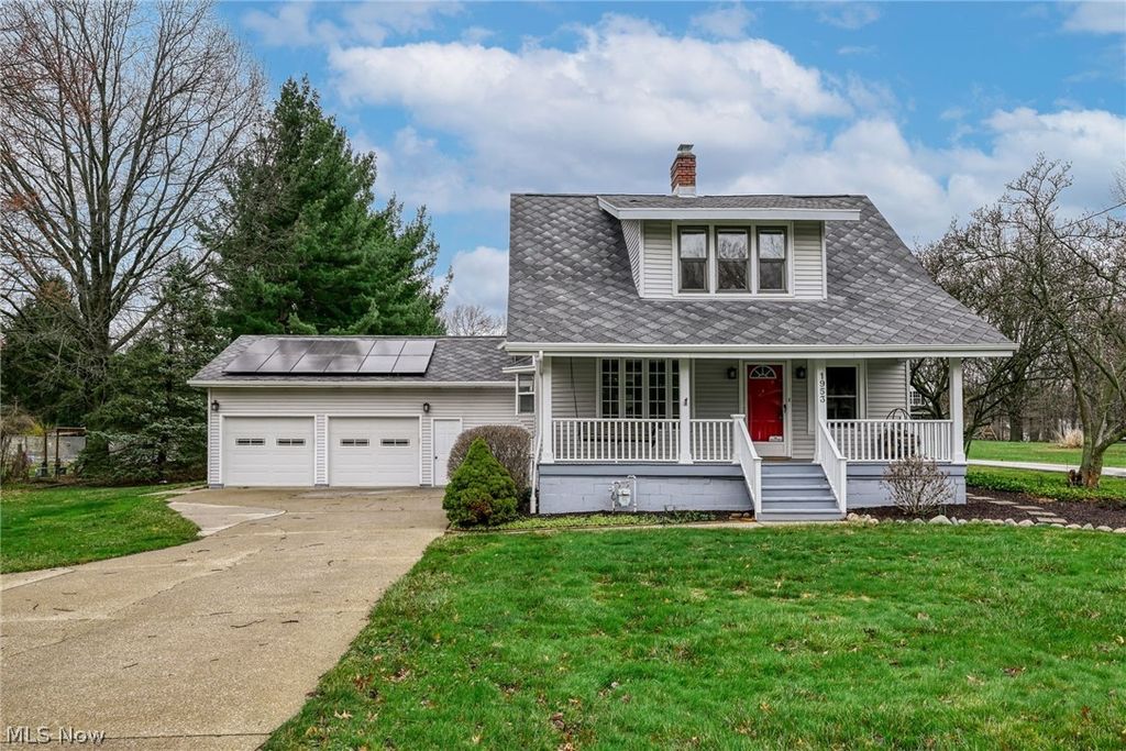 Photo of 1953 Arndale Road, Stow, OH 44224 (MLS # 5193577)