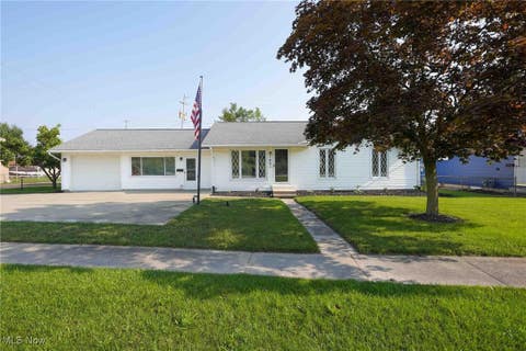 Photo for 1401 E State Street