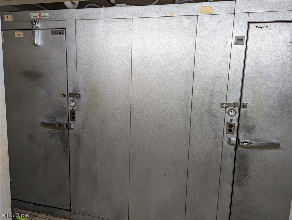 South Akron - Commercial Sale