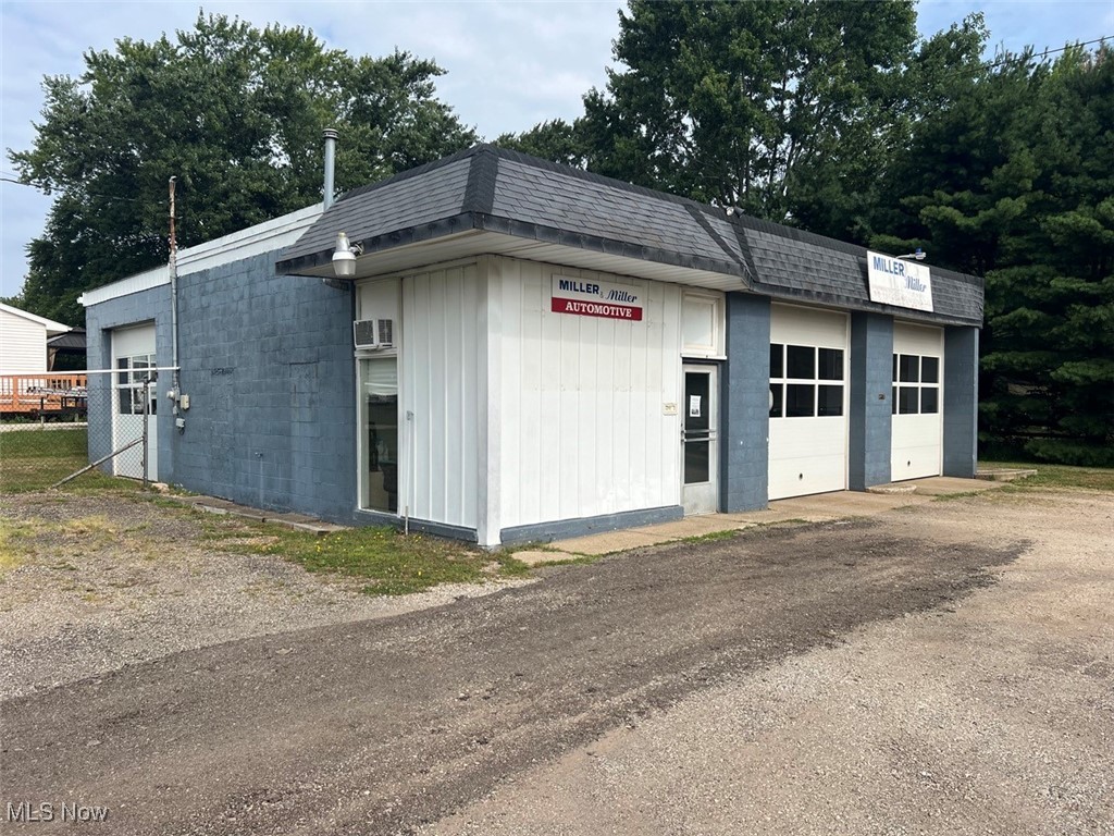 Commercial Garage, Auto Shop Retirement - 1,721 SF Block Building - (4) 10’ Overhead Doors - 2-Bay Shop Space - Pull Through Storage - Reception Area with Half Bath - Corner Lot - Conveniently Located - Commercial Zoning - City of Norton, Summit County - Various Shop Eq. Transferring with RE - Onsite and Online Bidding Available. ABSOLUTE AUCTION, all sells to the highest bidder on location. ONLINE BIDDING BEGINS SUNDAY, AUGUST 25, 2024 – 12:00 PM and AUCTION LIVE ON-SITE BIDDING WILL BEGIN WEDNESDAY, AUGUST 28, 2024, 12:00 PM. Attention business owners and investors. Well-maintained automotive shop space, ready to move in. Owners are retiring after decades of running a successful business, for the past 14 years at this location. Good useable space, block building construction, 12 ft ceilings throughout. The heated 2-bay service garage is approximately 28’x26’, with two overhead 10’x10’ doors. Back storage space is also heated, with two 10’ pull-through doors, approximately 38’x15’ space with rear man door entrance. Lobby area with half bath. Conveniently located 0.32-acre corner lot with plenty of parking. Exciting opportunity, a rare find, is in good condition inside and out. Auto shop equipment also transferred with real estate, including car lift, air compressor, work benches, and more. Complete list available upon request. Call the auctioneer with any questions.