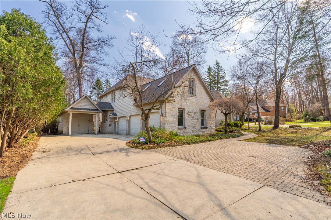 Woods At Nobles Pond - Residential