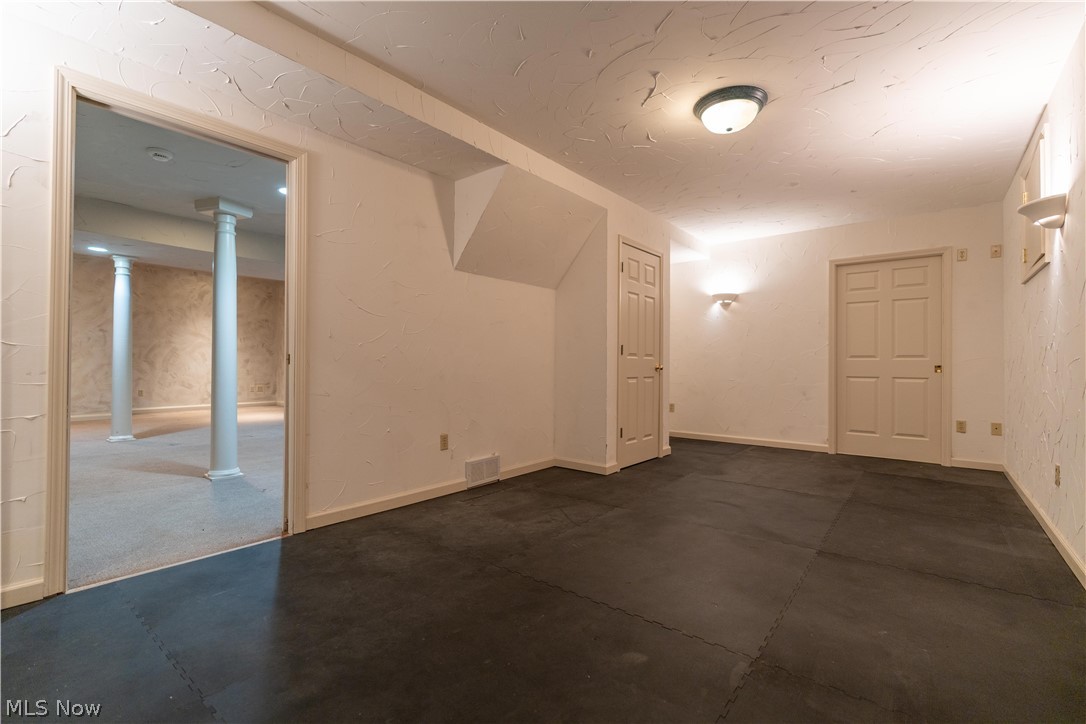 Woods At Nobles Pond - Residential