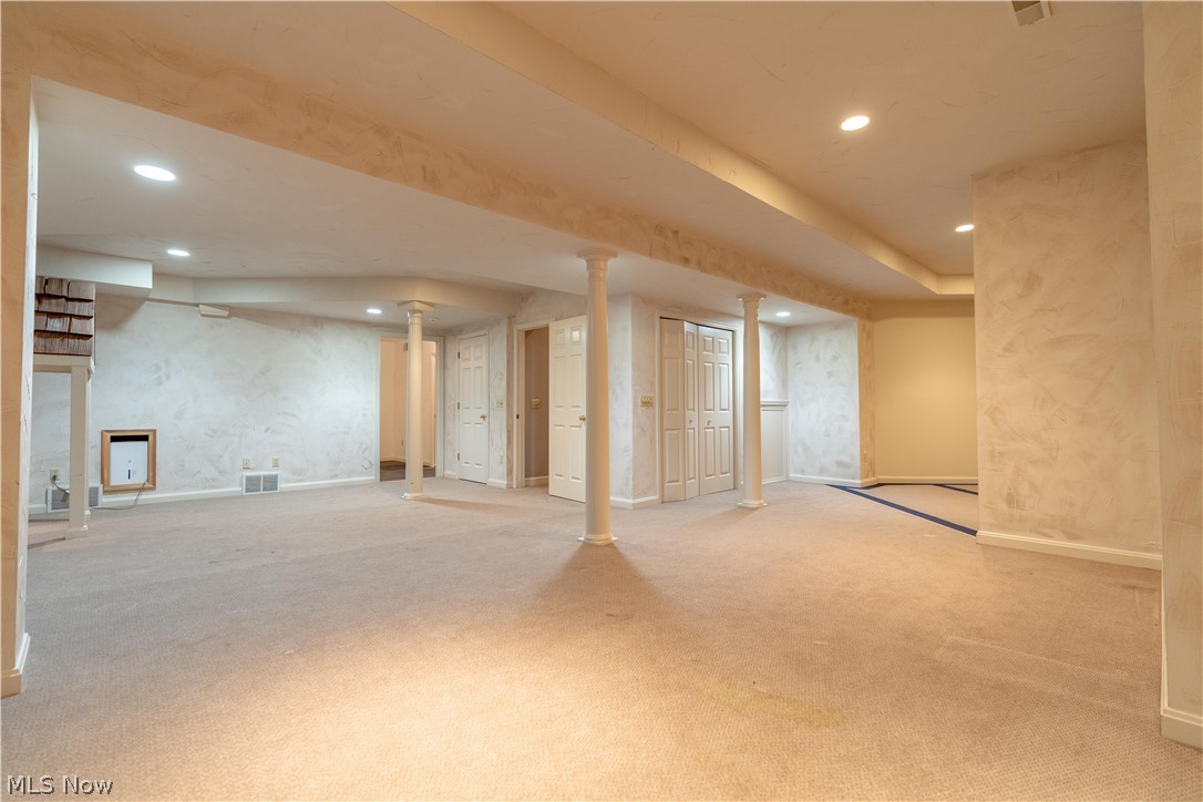 Woods At Nobles Pond - Residential