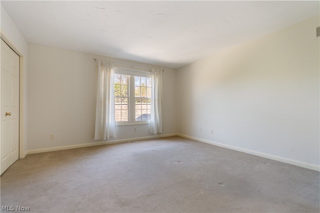 Woods At Nobles Pond - Residential