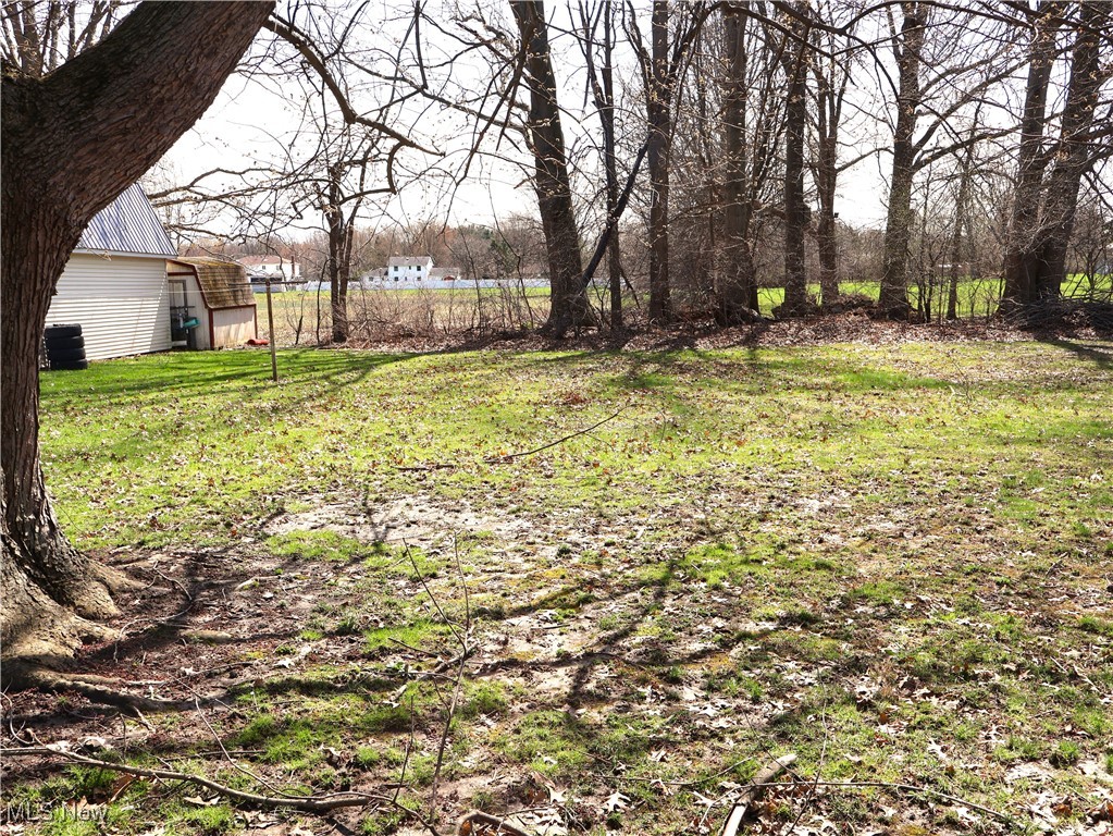 42605 Grandview Drive, Elyria, Ohio image 25