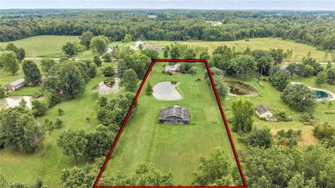 Homes For Sale - 35460 Neff Road<br/> Lorain County, Grafton, OH 44044