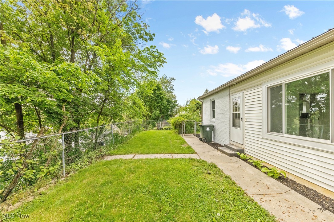 1640 Cherry Avenue, Canton, Ohio image 29