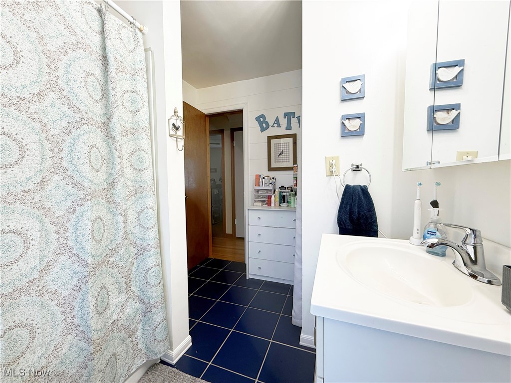 Lorain Stone Cos 2nd Sub - Residential