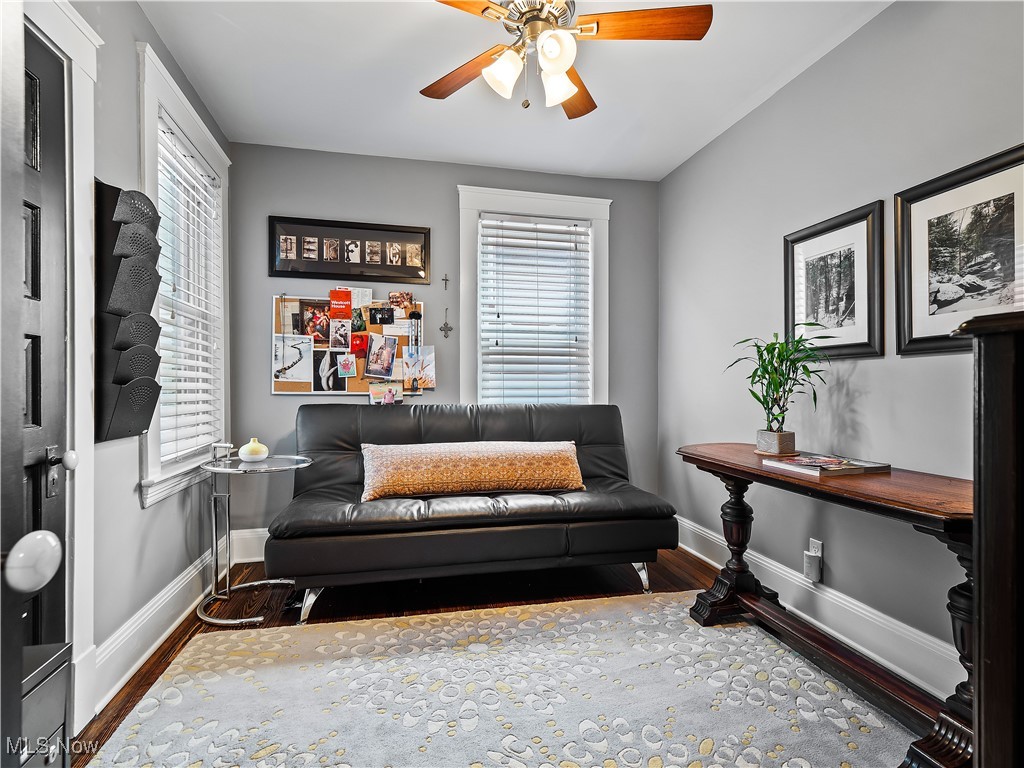 3704 Clinton Avenue, Cleveland, Ohio image 21