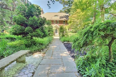 324 Corning Drive, Bratenahl, OH 44108 - MLS#: 5105953