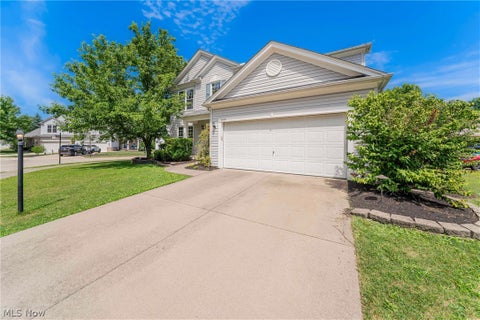 Tiny photo for 9049 Wynford Lane, Olmsted Township, OH 44138 (MLS # 5220090)