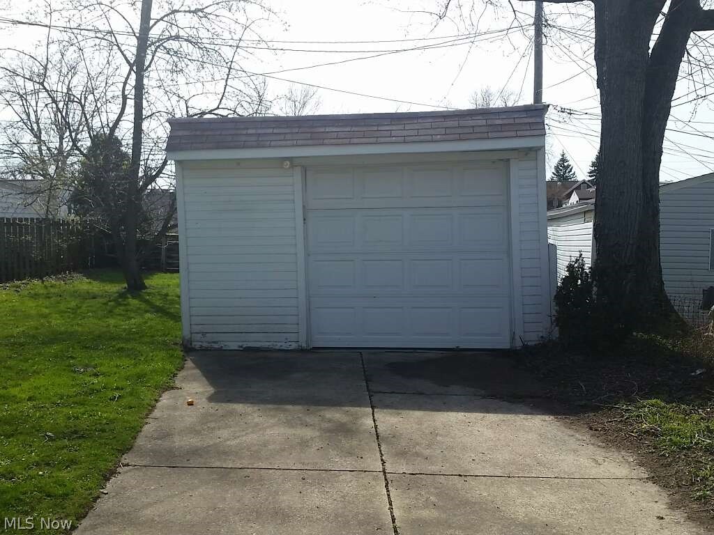 Garfield Park - Residential