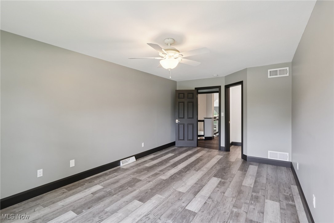 322 N Bayshore Drive #3, Columbiana, Ohio image 38