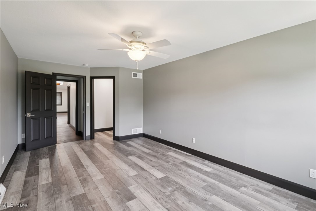 322 N Bayshore Drive #3, Columbiana, Ohio image 37
