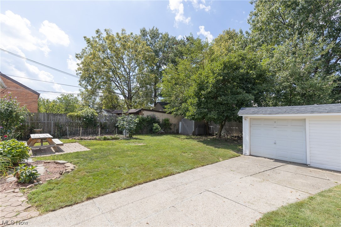 Ridgewood 04 - Residential