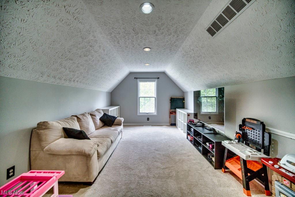 Westwinds Sub #16 - Residential