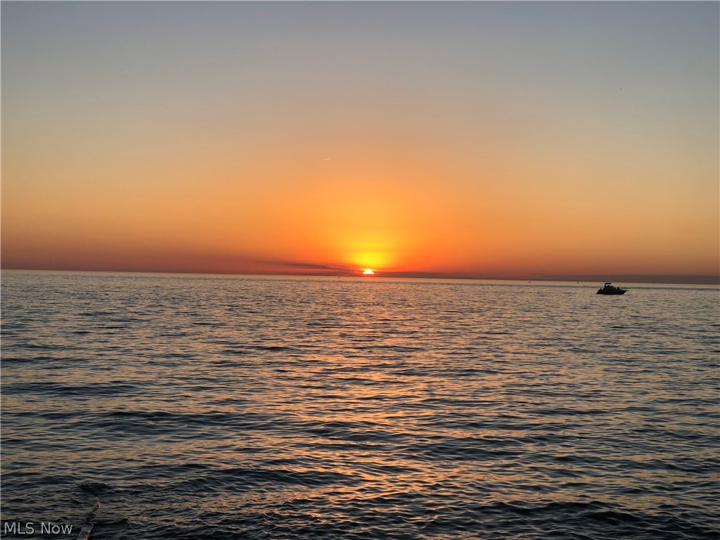 Chagrin Harbor Beach - Residential