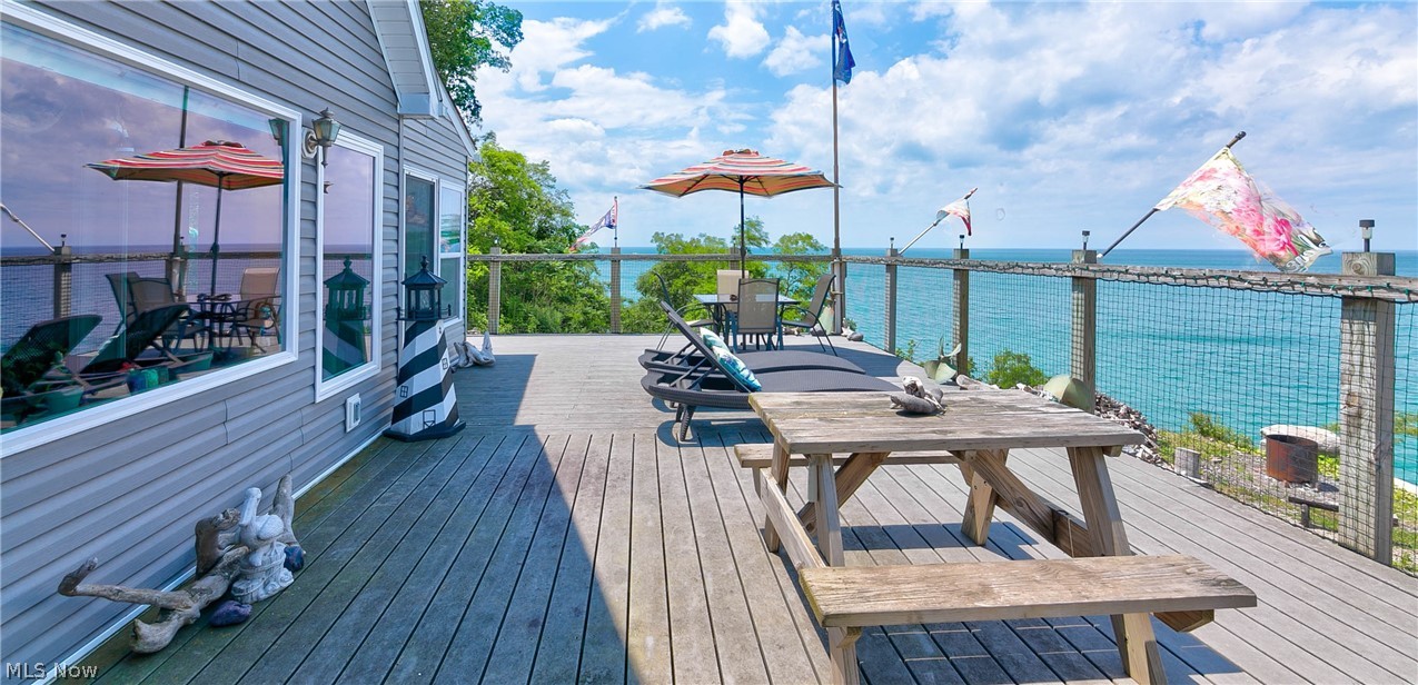 Connecticut Western Reserve - Residential