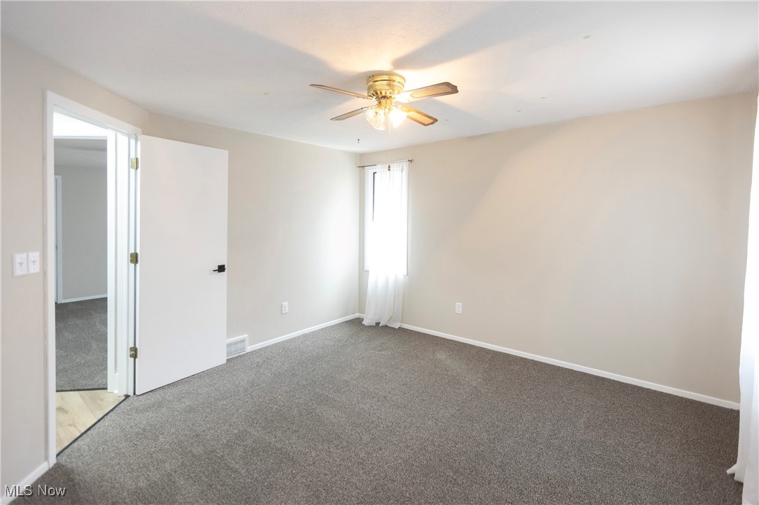 396 Greenbriar Drive, Avon Lake, Ohio image 25