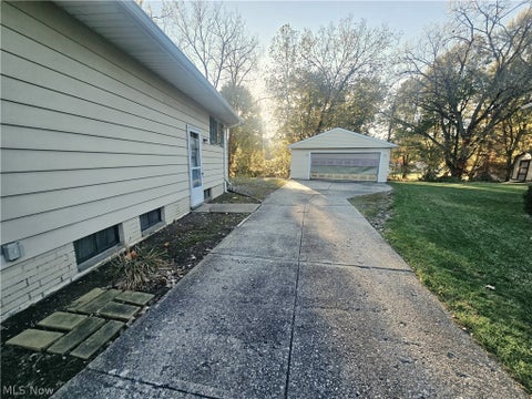 Tiny photo for 7670 Sleepy Hollow Drive, Parma, OH 44130 (MLS # 5255542)