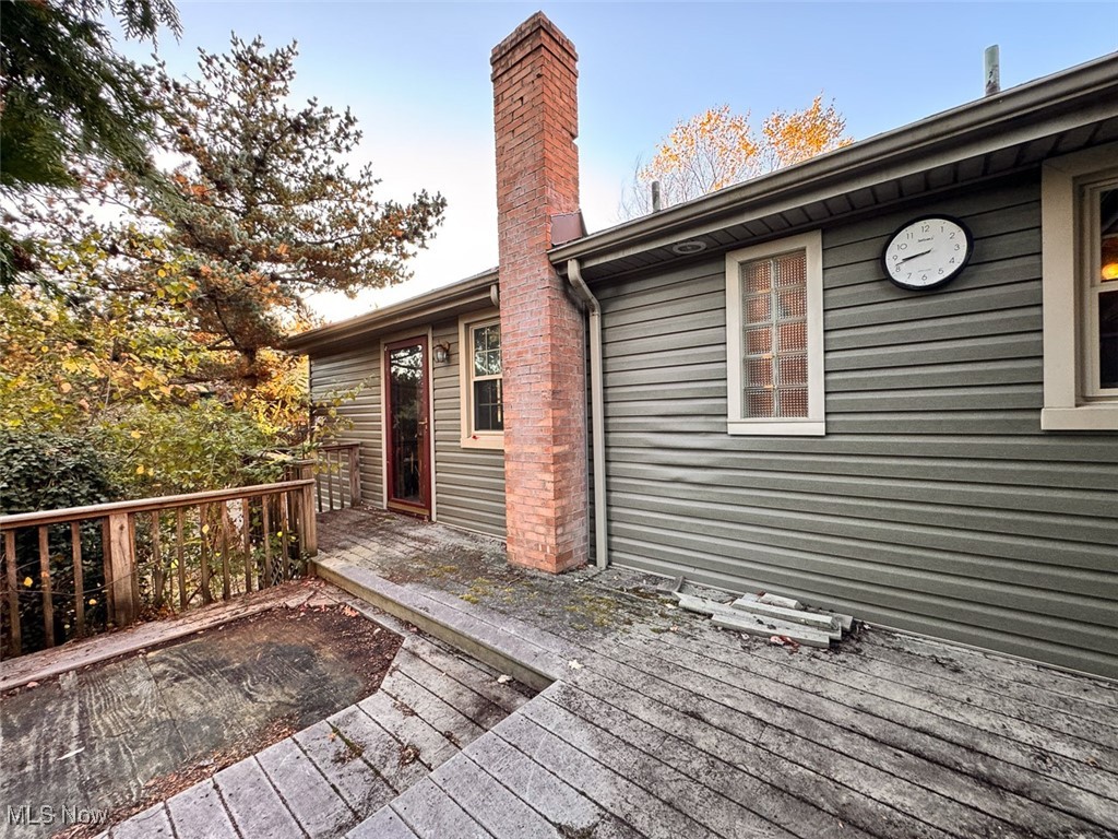 T&M Roberts 01 04 Divisi - Residential