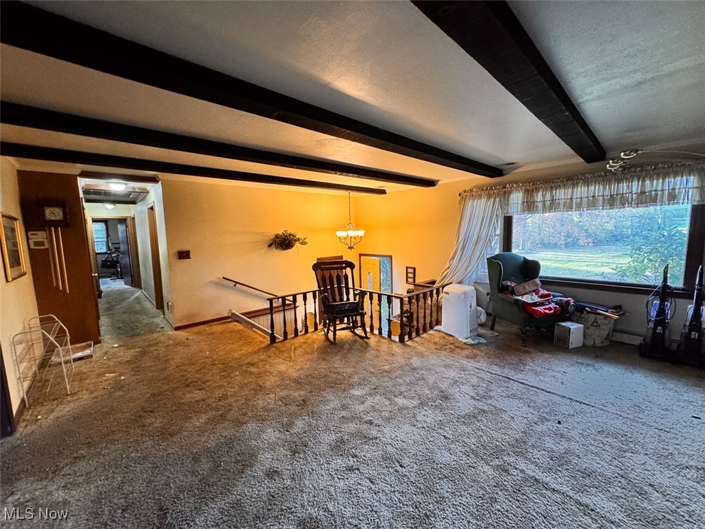 T&M Roberts 01 04 Divisi - Residential