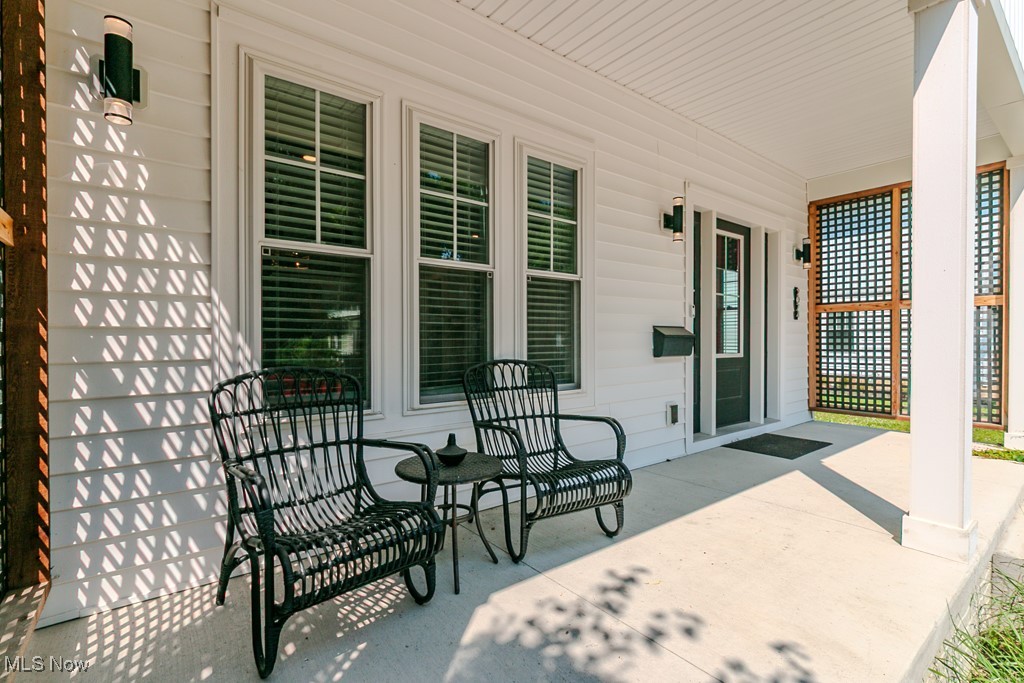 2074 W 33rd Street