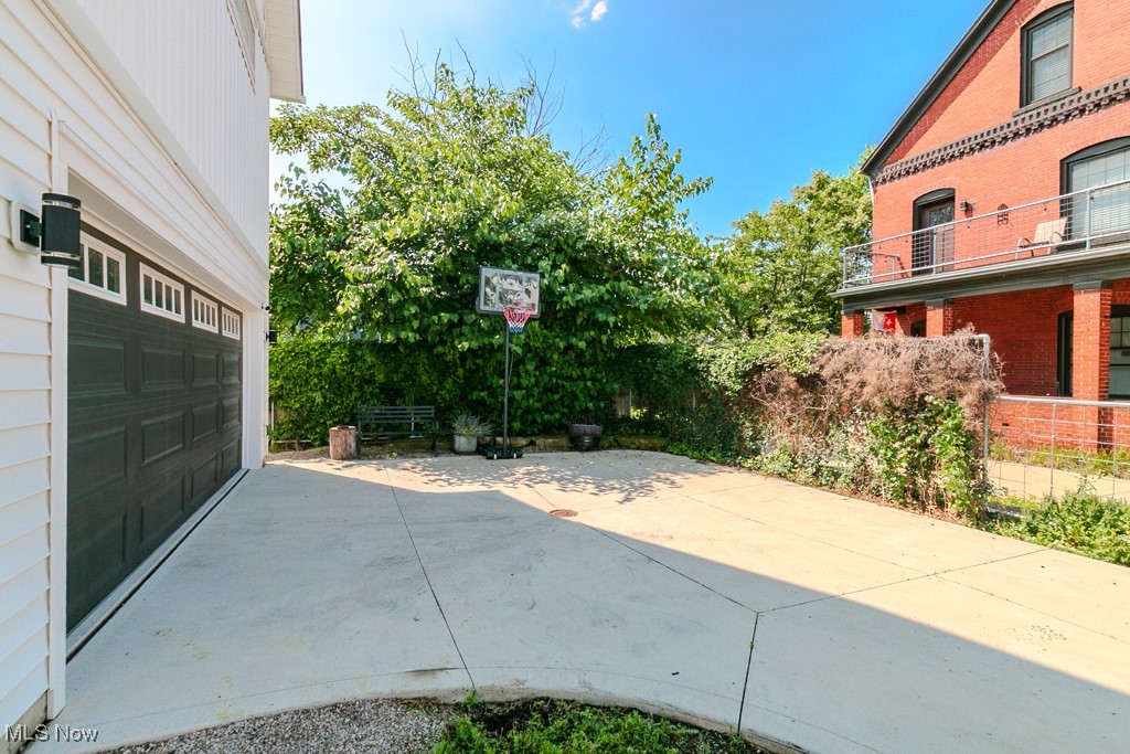 Barber & Lord Sub - Residential