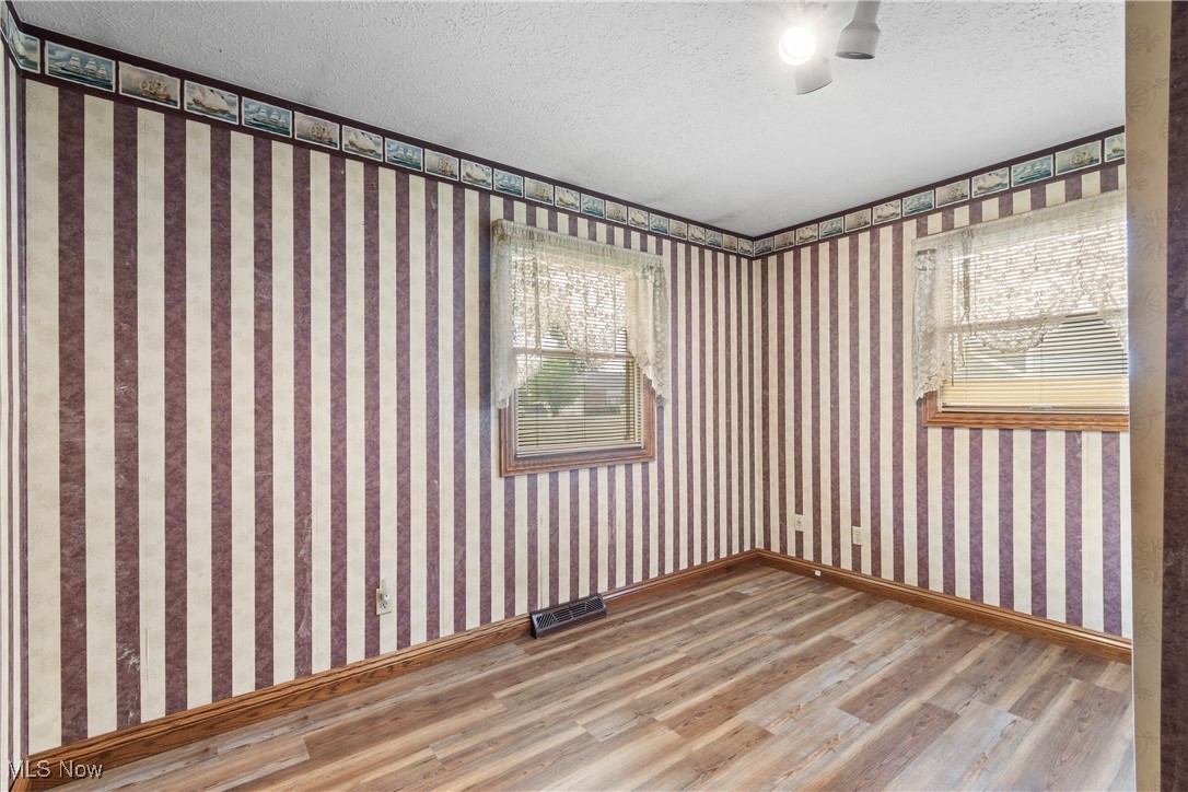 554 Tanya Avenue, Massillon, Ohio image 17