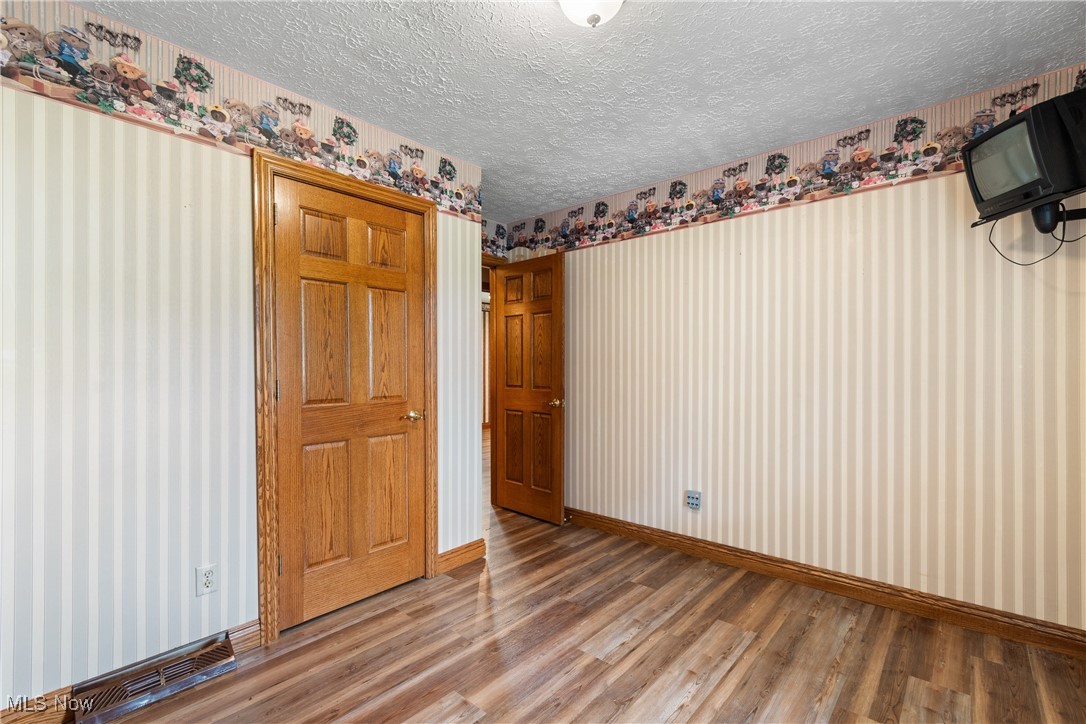 554 Tanya Avenue, Massillon, Ohio image 16
