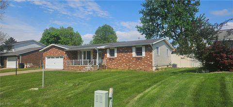 554 Tanya Avenue NW, Massillon, OH 44646 - MLS#: 5119442