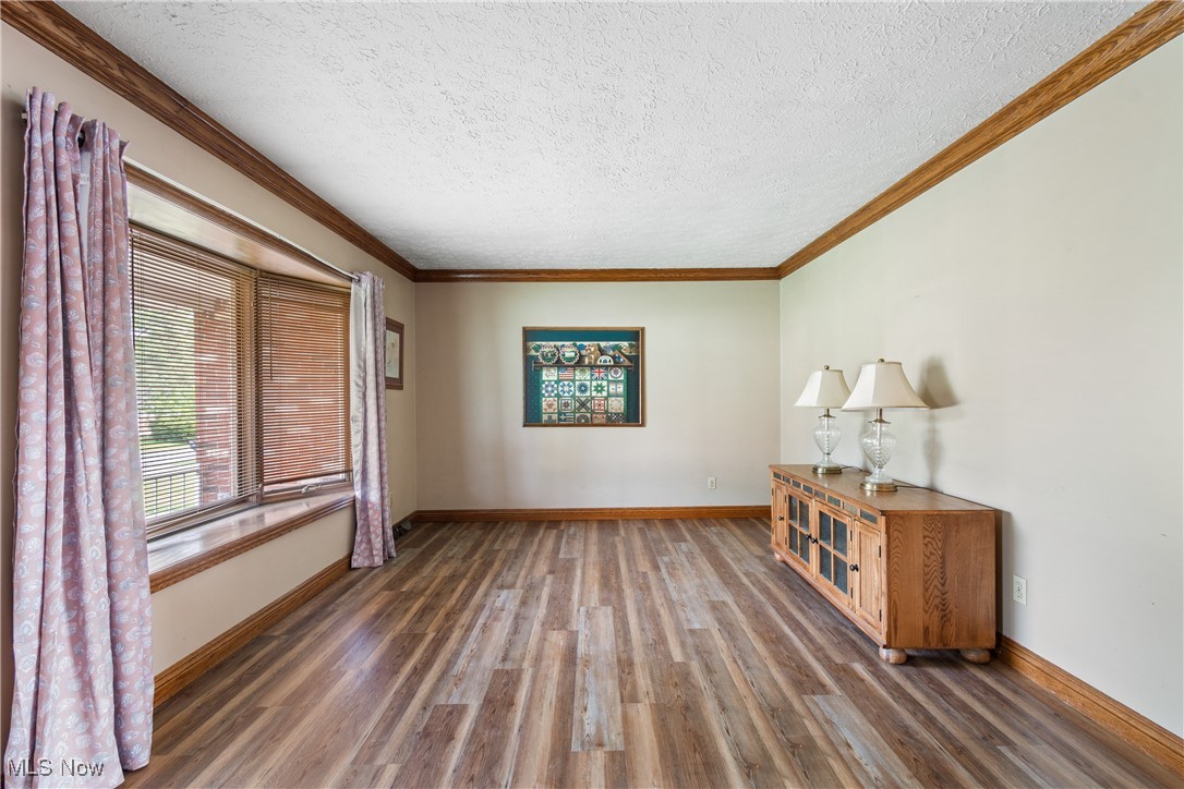 554 Tanya Avenue, Massillon, Ohio image 3