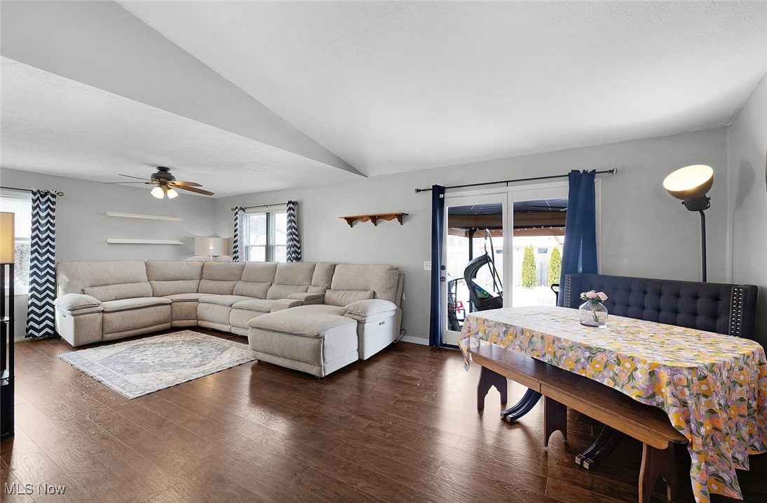 6408 Fiesta Court, Lorain, Ohio image 8