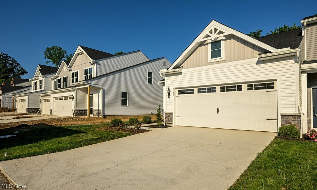Photo of 3532 Bushwillow Avenue, Green, OH 44685 (MLS # 5224807)