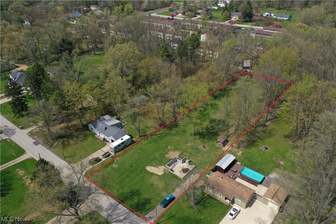 Clairmont Acres - Land