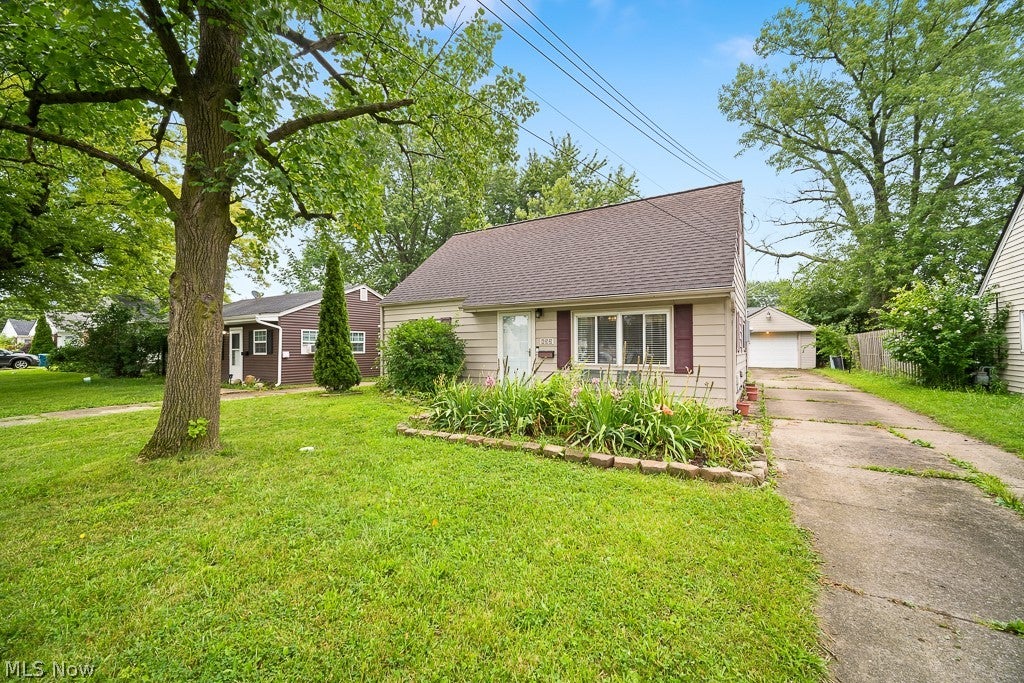 633 Vermont Drive