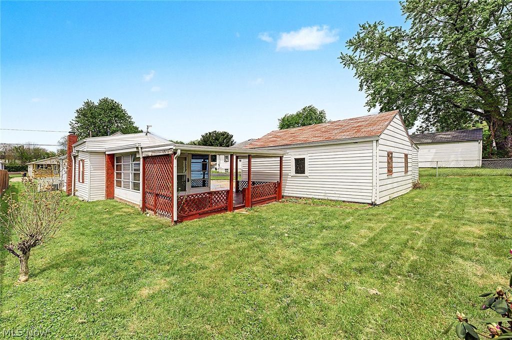 Photo of 671 Stevenson Avenue, Akron, OH 44312 (MLS # 5206654)