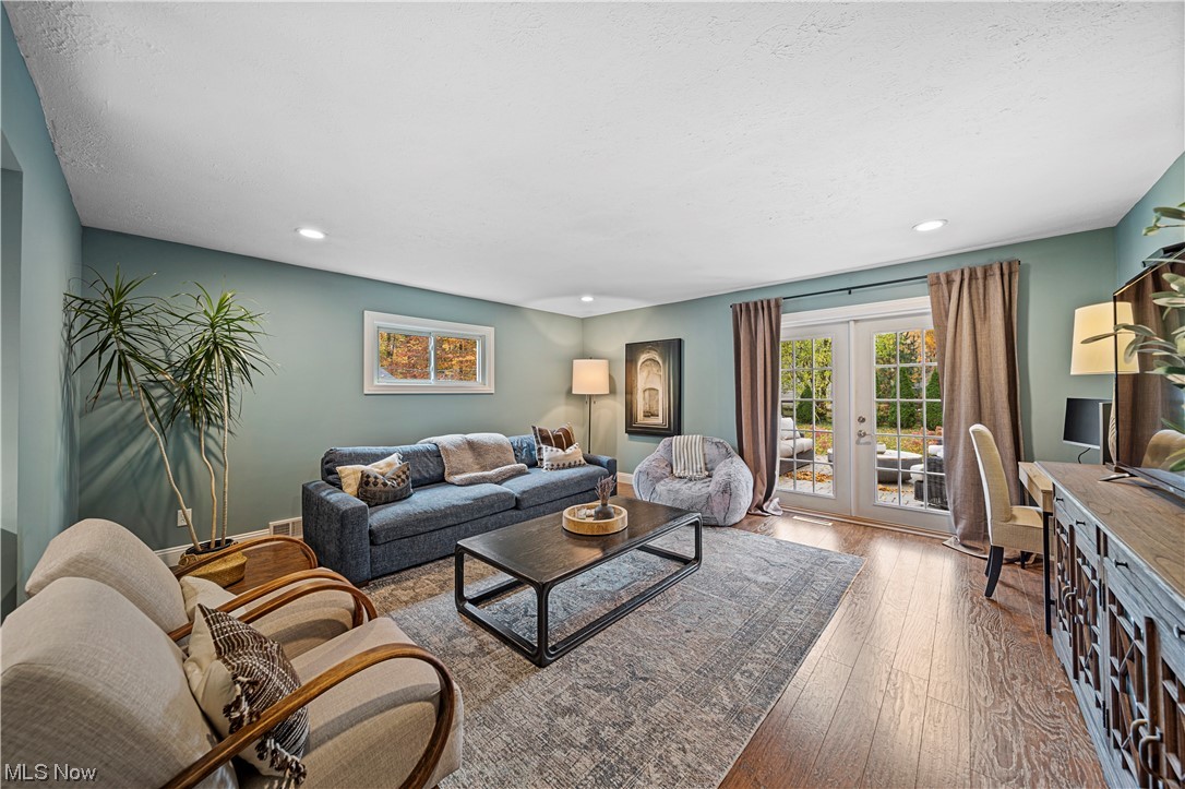 Gates Mills Blvd Estates - Residential