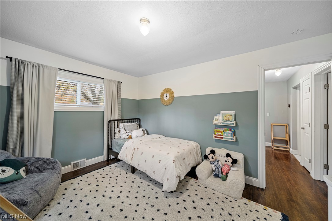 Gates Mills Blvd Estates - Residential