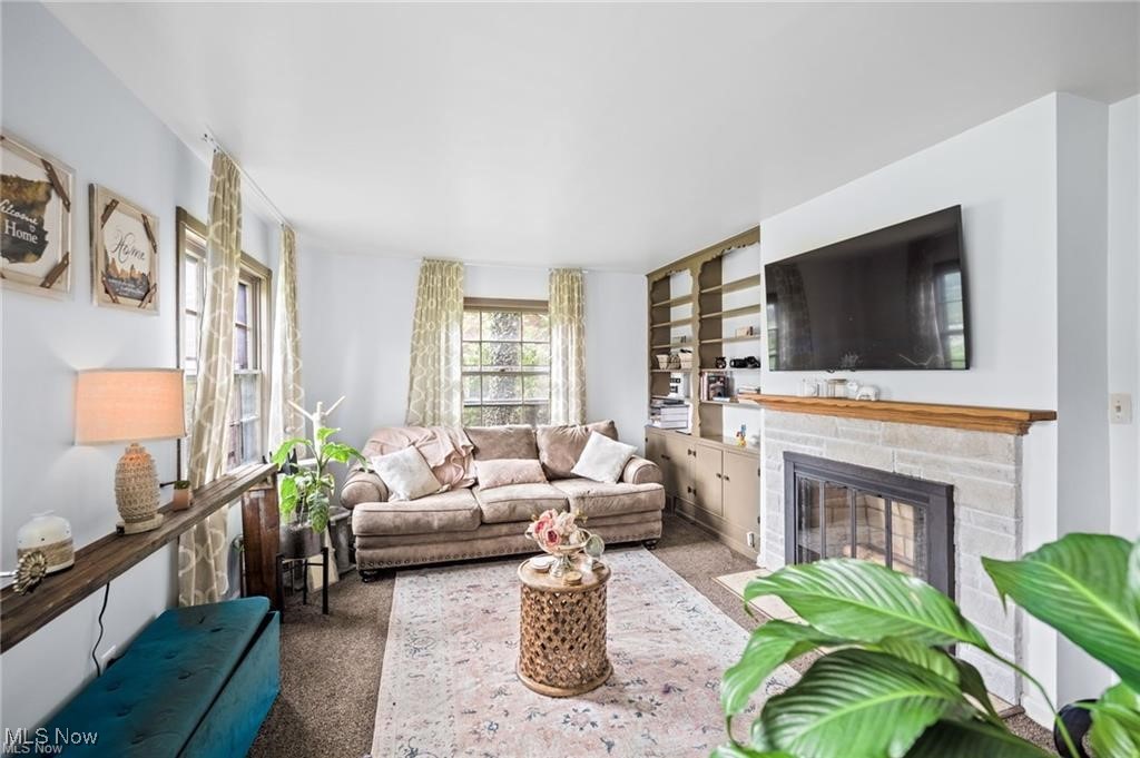 Euclid 03 - Residential Income